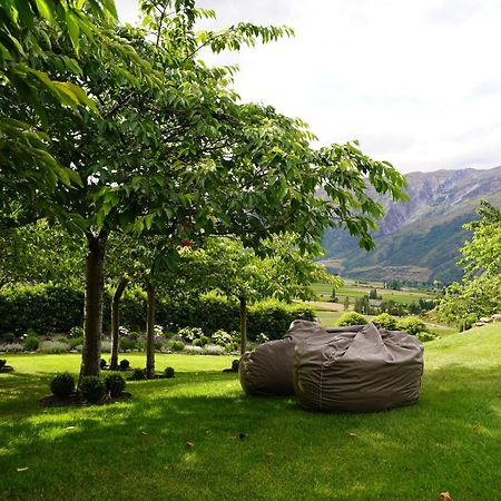 Mt Rosa Lodge Boutique Vineyard Accommodation Wanaka Exterior photo