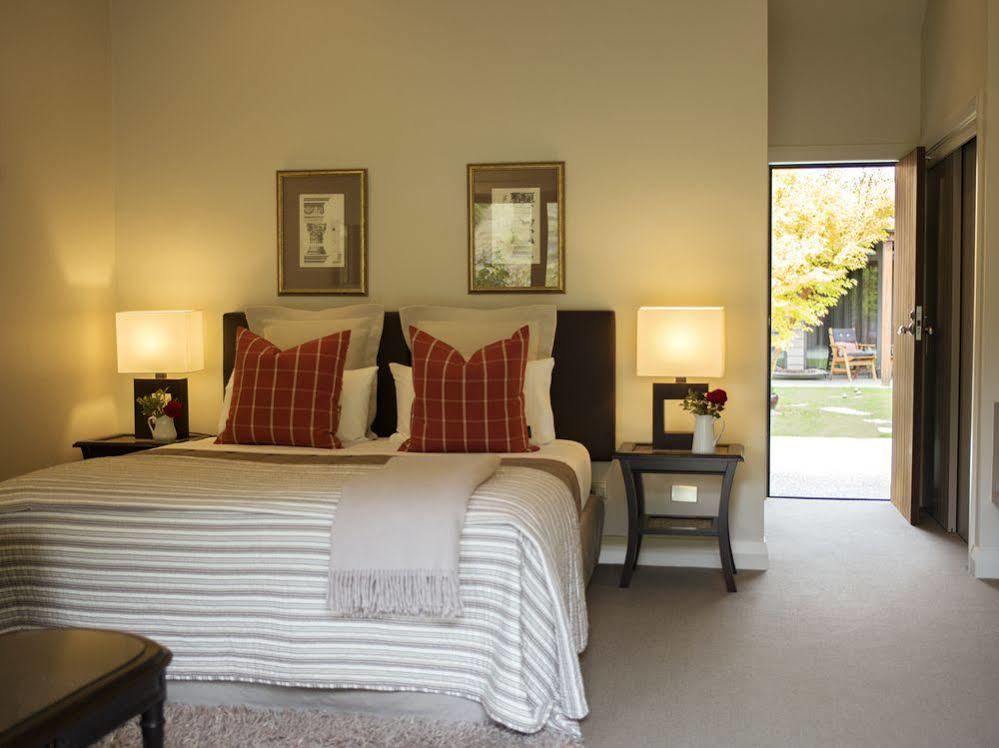 Mt Rosa Lodge Boutique Vineyard Accommodation Wanaka Exterior photo