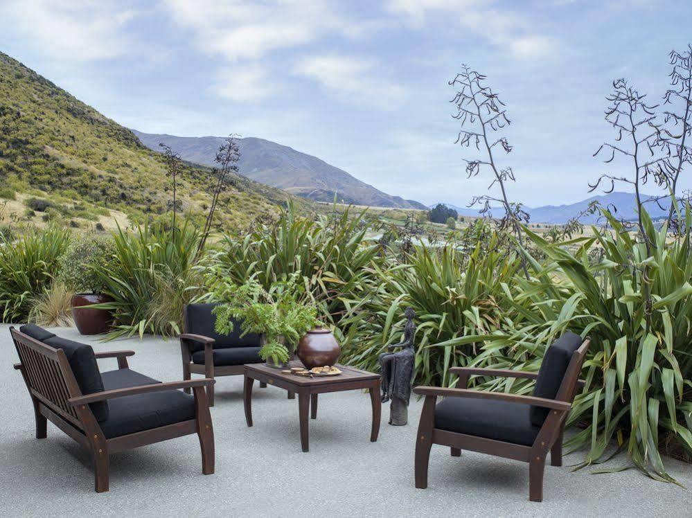 Mt Rosa Lodge Boutique Vineyard Accommodation Wanaka Exterior photo