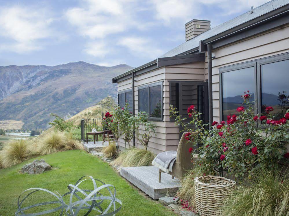 Mt Rosa Lodge Boutique Vineyard Accommodation Wanaka Exterior photo
