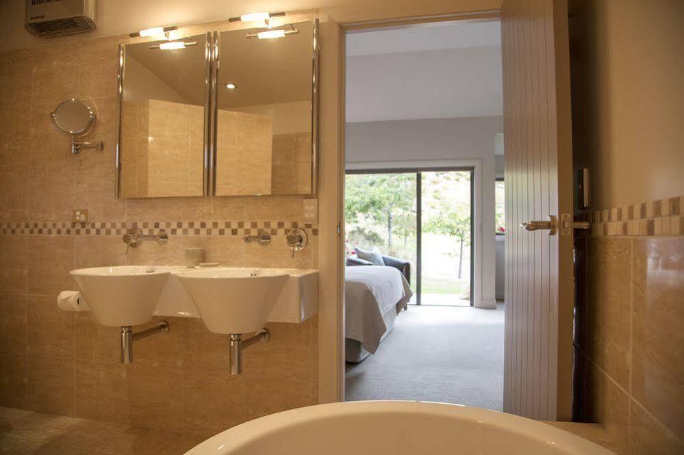 Mt Rosa Lodge Boutique Vineyard Accommodation Wanaka Exterior photo